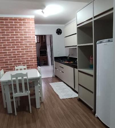 Sobrado Para Temporada Villa Камбориу Екстериор снимка